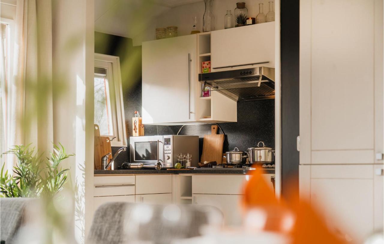 3 Bedroom Pet Friendly Home In Tzummarum Kültér fotó